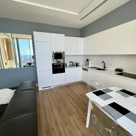 Royal Paradise Green Coast Palase Prázdninový dům Vlorë